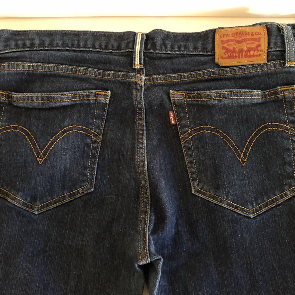 Levy’s skinny jeans